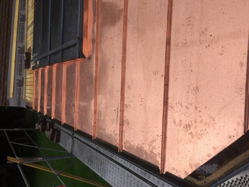 couverture en cuivre à joint debout sur véranda sur le secteur d'Yvetot