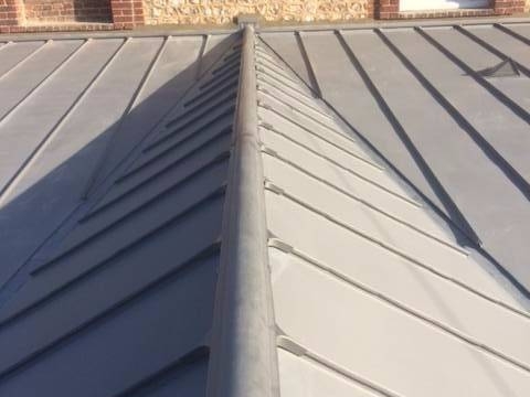 Réalisation d’une toiture zinc à Lillebonne